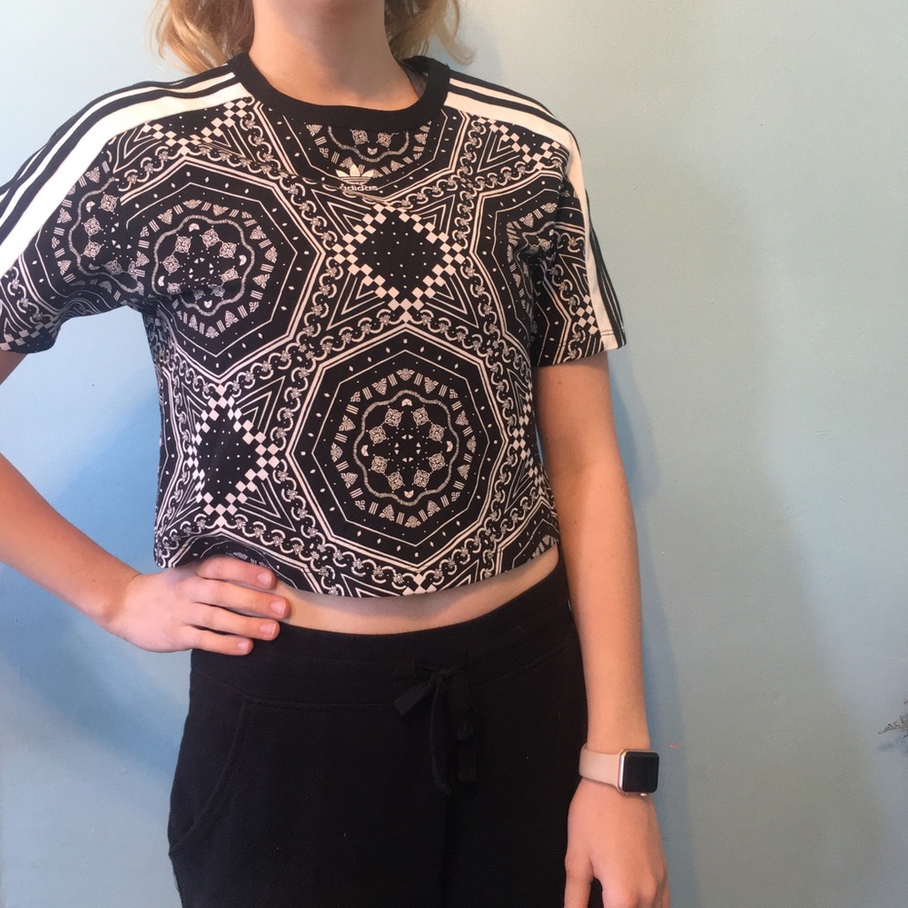 Adidas Originals Women’s Printed Cropped Shirt